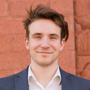 Meet your Posher, Evan